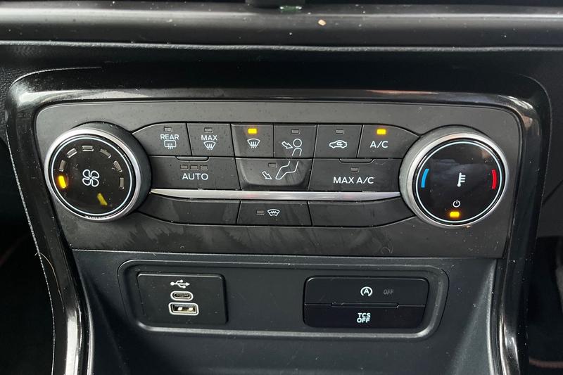 Used Ford Ecosport 2023 for sale - 77941426: Photo 25