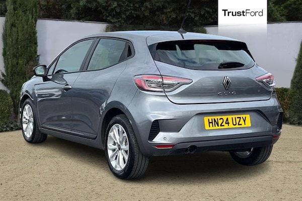 Used Renault Clio 2024 for sale - 75655898: Photo 2