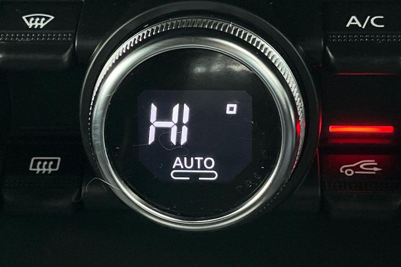 Used Renault Captur 2022 for sale - 77532688: Photo 40