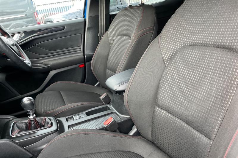 Used Ford Focus for sale - 77785405: Photo 19