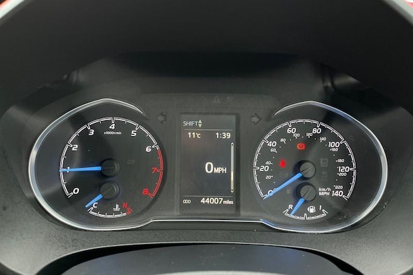 Used Toyota Yaris 2018 for sale - 76277316: Photo 13