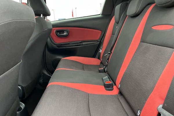 Used Toyota Yaris 2018 for sale - 76277316: Photo 20