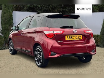 Used Toyota Yaris 2018 for sale - 76277316: Photo 2