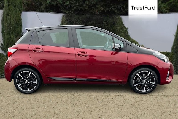 Used Toyota Yaris 2018 for sale - 76277316: Photo 3