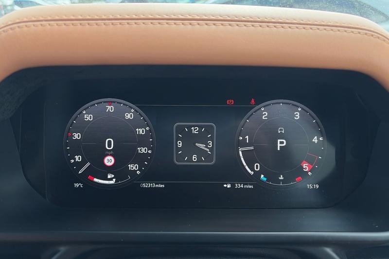 Used Land Rover Defender 90 2023 for sale - 78166360: Photo 13