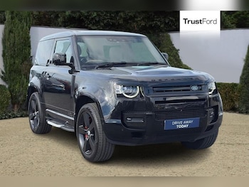 Used Land Rover Defender 90 2023 for sale - 78166360: Photo