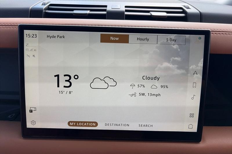 Used Land Rover Defender 90 2023 for sale - 78166360: Photo 36