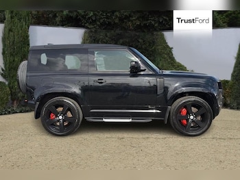 Used Land Rover Defender 90 2023 for sale - 78166360: Photo