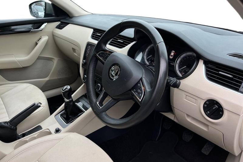 Used Skoda Octavia 2019 for sale - 77679455: Photo 9