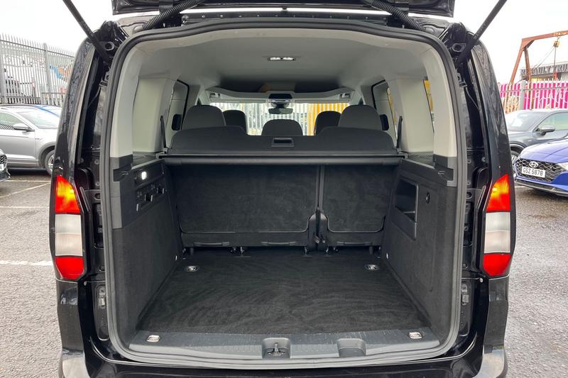 Used Ford Tourneo Connect 2022 for sale - 76931301: Photo 21