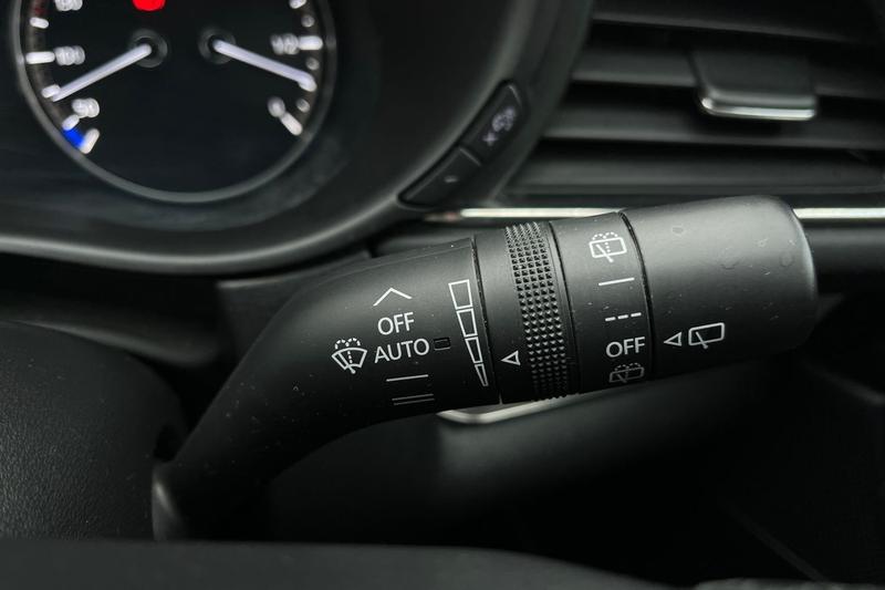Used Mazda CX-30 2023 for sale - 76154168: Photo 15