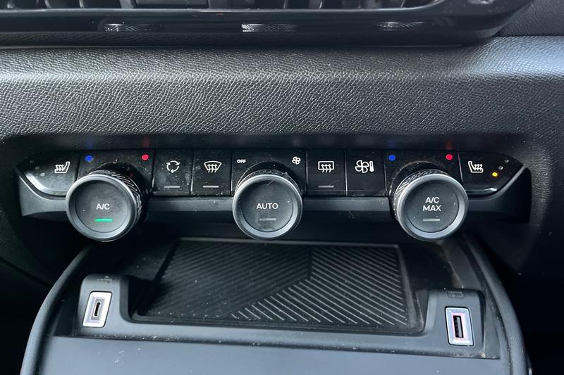 Used Citroen C4 2022 for sale - 76647152: Photo 24