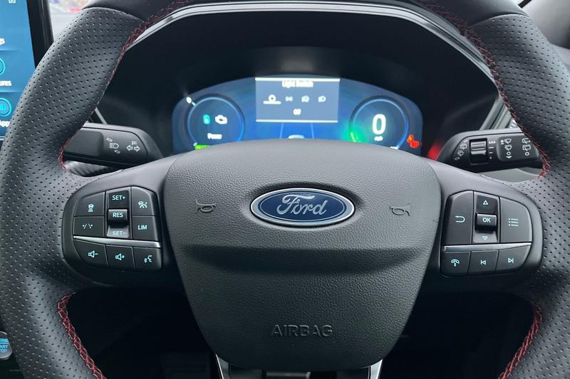 Used Ford Kuga 2025 for sale - 77381597: Photo 12