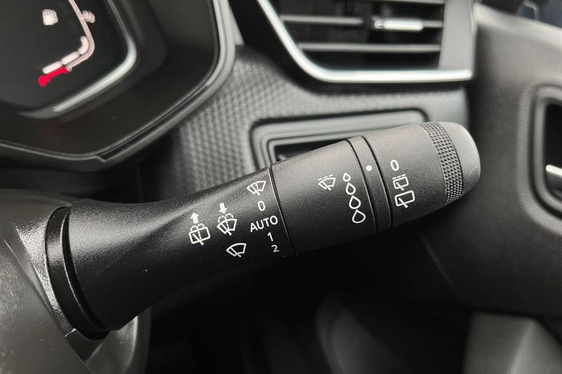 Used Renault Clio 2022 for sale - 76653365: Photo 15