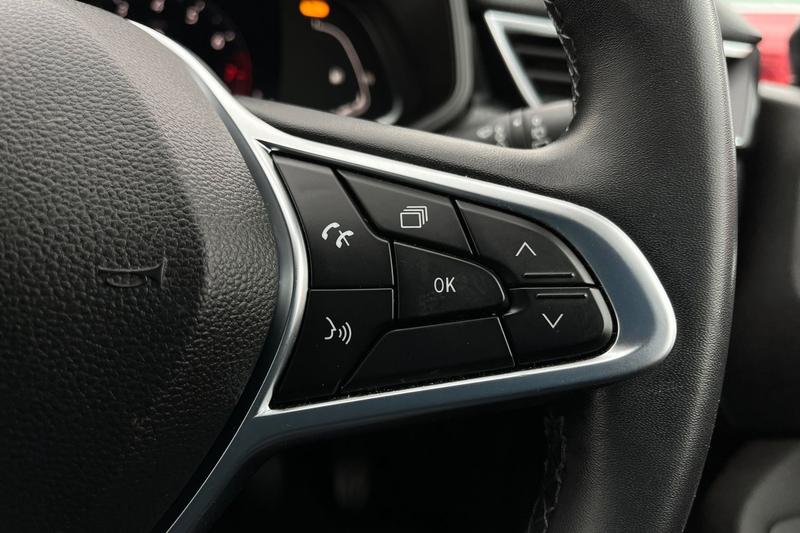 Used Renault Clio 2022 for sale - 76653365: Photo 24