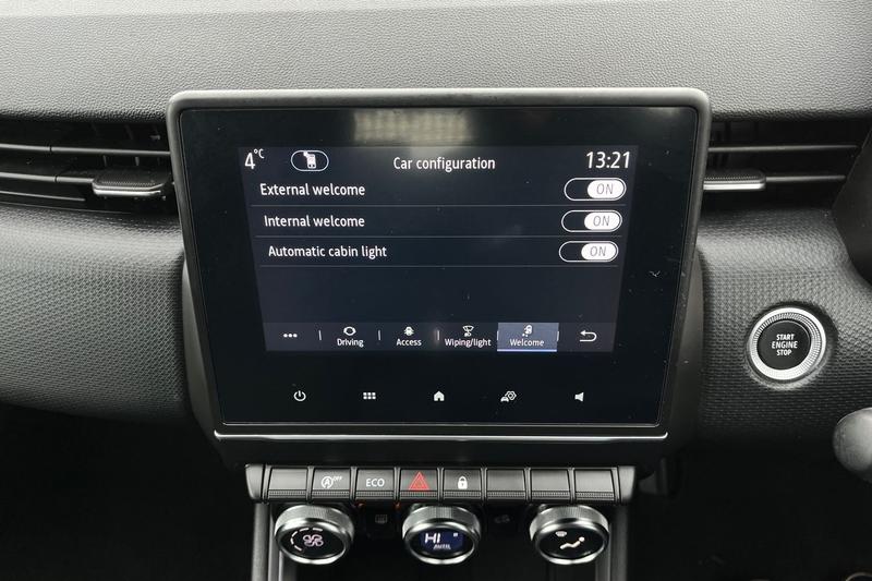 Used Renault Clio 2022 for sale - 76653365: Photo 35