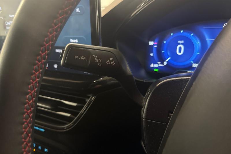 Used Ford Focus 2023 for sale - 76412187: Photo 14