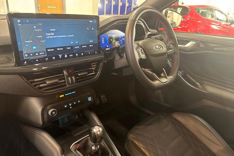 Used Ford Focus 2023 for sale - 76412187: Photo 18