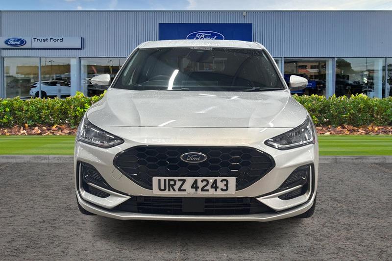 Used Ford Focus 2023 for sale - 76412187: Photo 6
