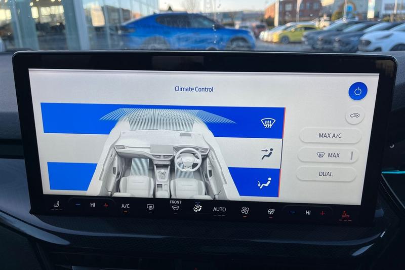 Used Ford Focus 2023 for sale - 76782320: Photo 28