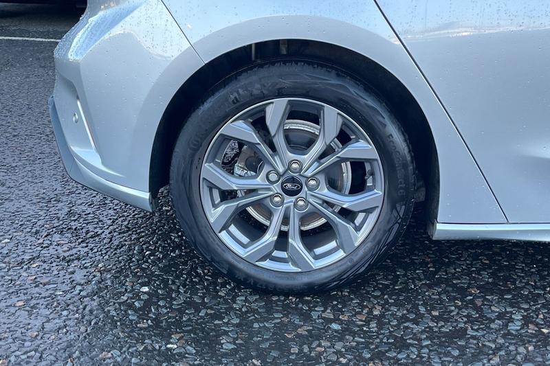 Used Ford Focus 2023 for sale - 76782320: Photo 8