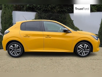 Used Peugeot 208 2023 for sale - 78942326: Photo