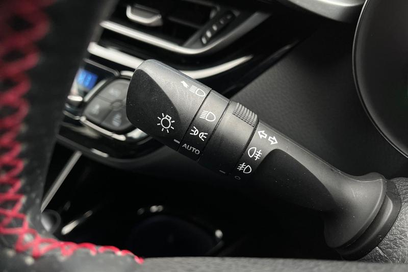 Used Toyota C-HR 2022 for sale - 76710109: Photo 14