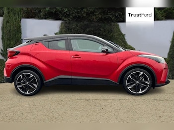 Used Toyota C-HR 2022 for sale - 76710109: Photo