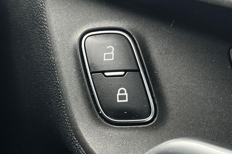 Used Ford Fiesta 2023 for sale - 78206215: Photo 22