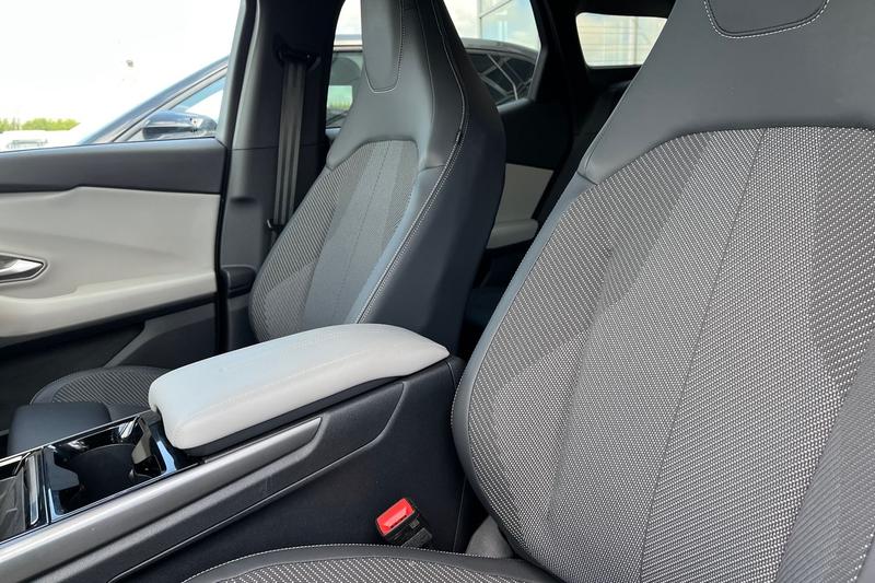 Used Ford Explorer 2024 for sale - 76593374: Photo 19