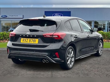 Used Ford Focus 2022 for sale - 77442009: Photo