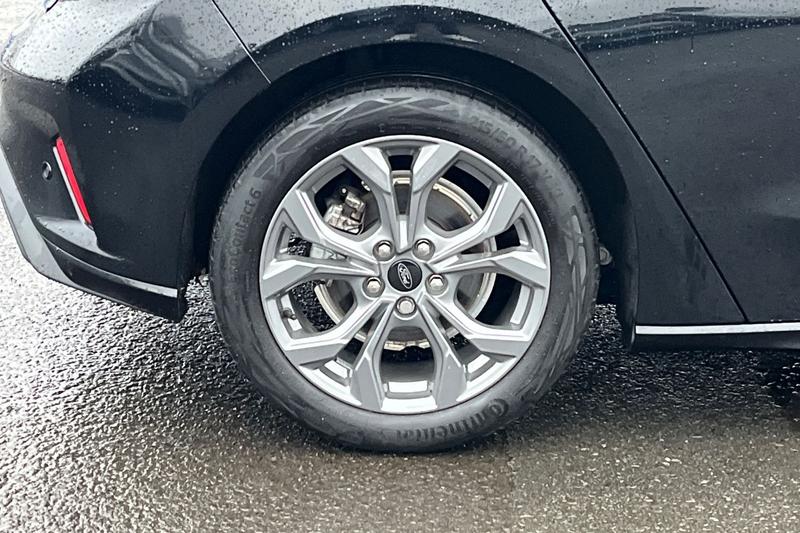 Used Ford Focus 2022 for sale - 77442009: Photo 8