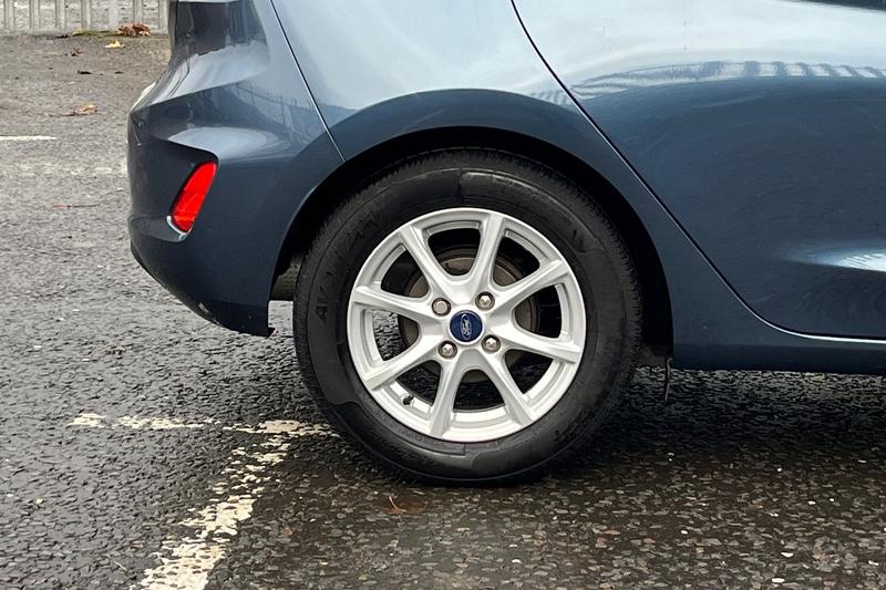 Used Ford Fiesta 2018 for sale - 76467730: Photo 8