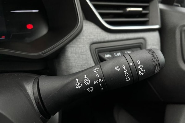 Used Renault Clio 2024 for sale - 75655772: Photo 15
