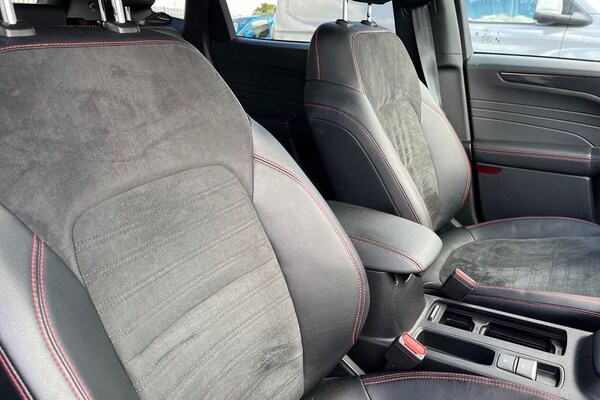 Used Ford Kuga 2022 for sale - 75713119: Photo 17