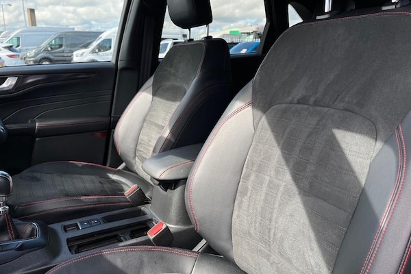 Used Ford Kuga 2022 for sale - 75713119: Photo 19