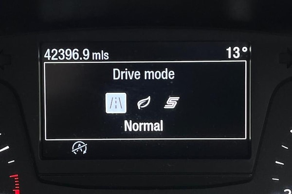 Used Ford Fiesta 2020 for sale - 76332575: Photo 35