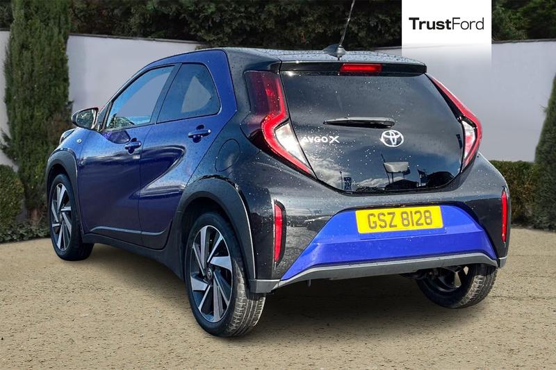 Used Toyota Aygo X 2023 for sale - 78186379: Photo 2