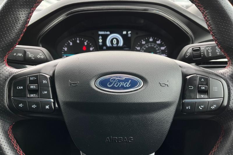 Used Ford Focus 2018 for sale - 77607585: Photo 12