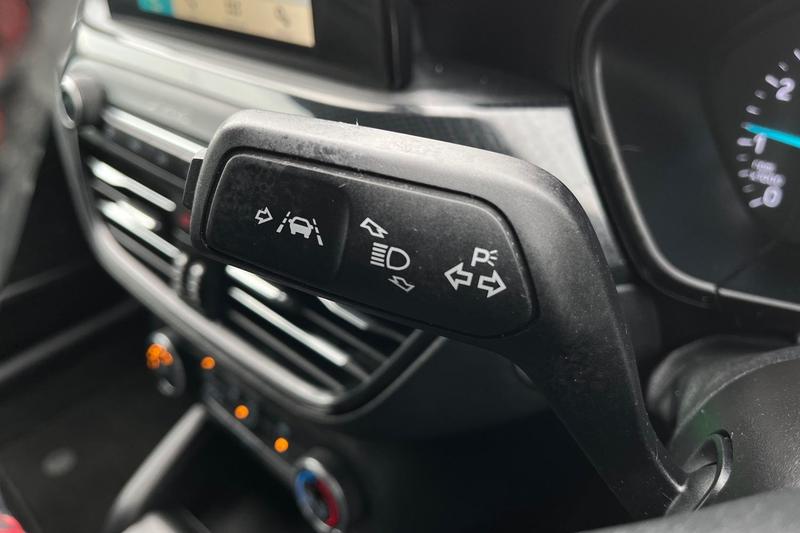 Used Ford Focus 2018 for sale - 77607585: Photo 14