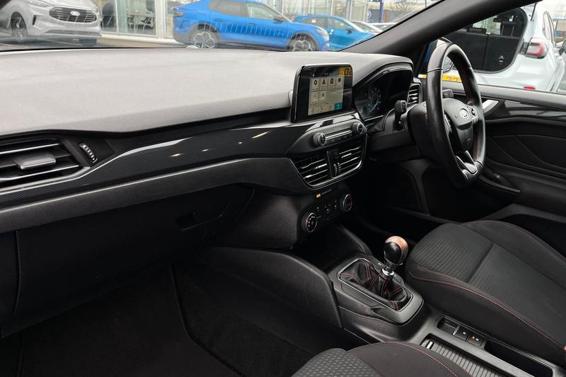 Used Ford Focus 2018 for sale - 77607585: Photo 18