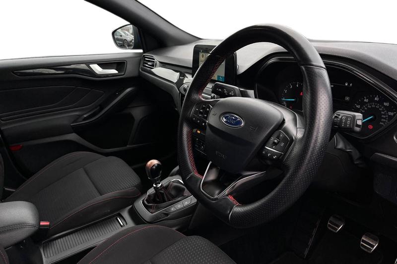 Used Ford Focus 2018 for sale - 77607585: Photo 9