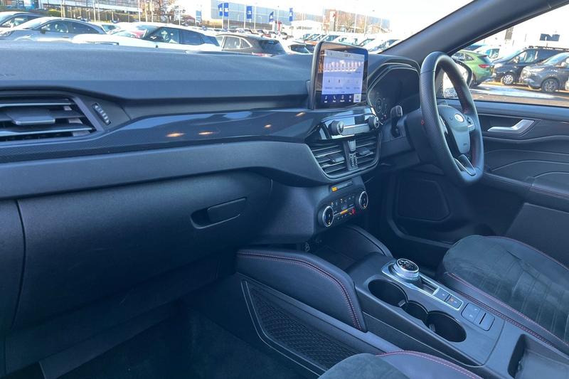 Used Ford Kuga 2023 for sale - 76641112: Photo 18