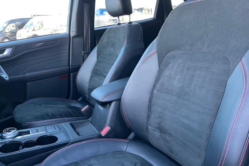 Used Ford Kuga 2023 for sale - 76641112: Photo 19