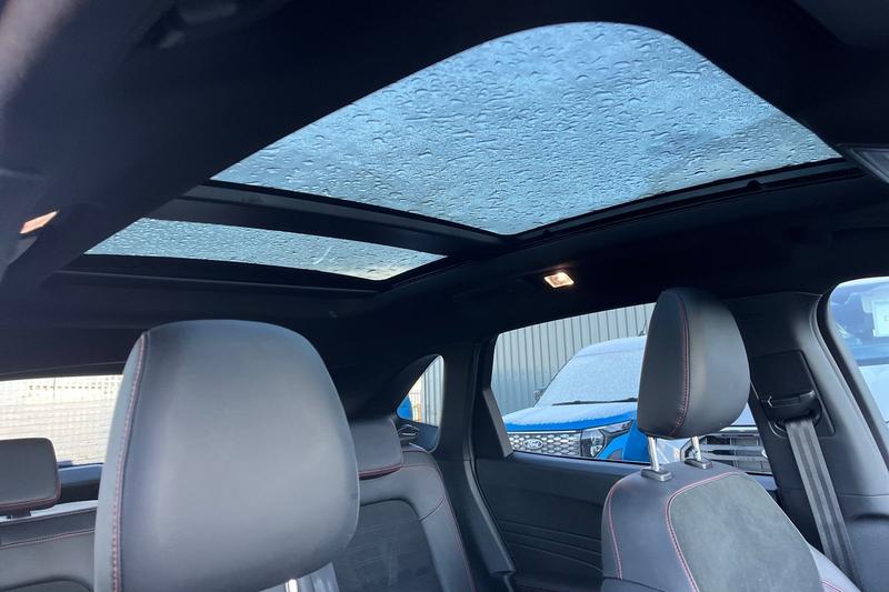 Used Ford Kuga 2023 for sale - 76641112: Photo 35