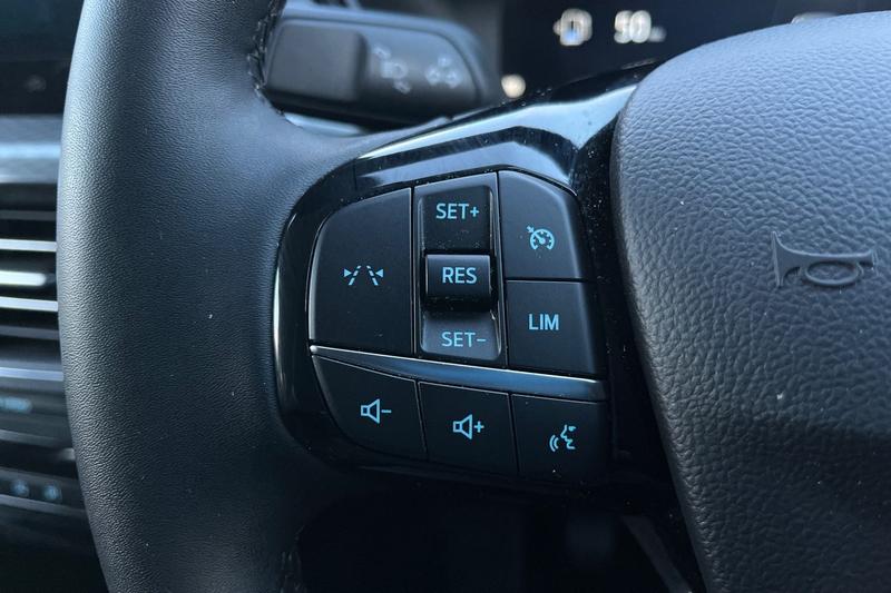 Used Ford Kuga 2025 for sale - 77192885: Photo 24