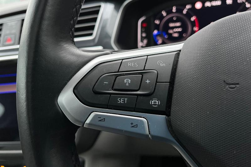 Used Volkswagen Tiguan 2020 for sale - 77248730: Photo 24