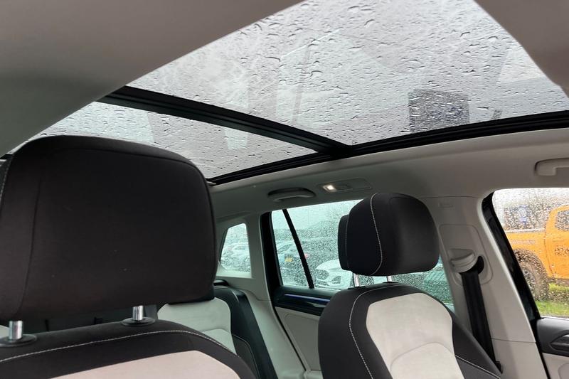 Used Volkswagen Tiguan 2020 for sale - 77248730: Photo 35