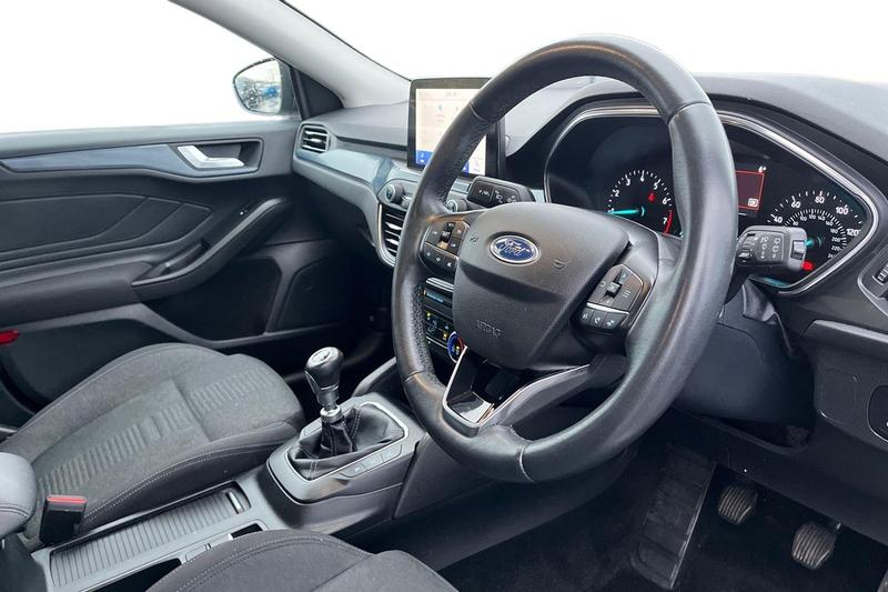 Used Ford Focus 2021 for sale - 77340001: Photo 9