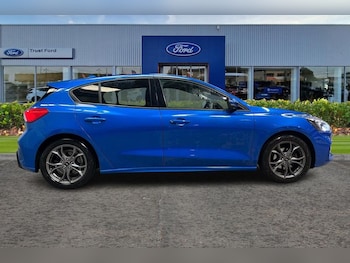 Used Ford Focus 2022 for sale - 79170224: Photo
